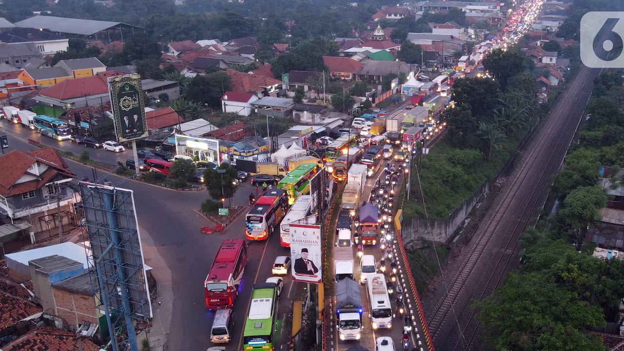 Nostalgia Simpang Jomin: Dahulu Jalur 'Neraka' Pemudik, Kini Jadi Legenda