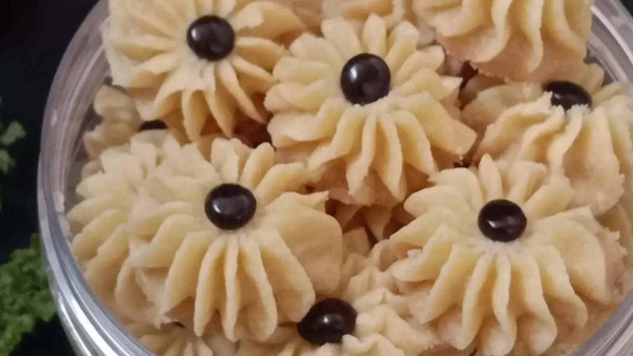 Kue Semprit Dahlia untuk lebaran idul fitri. (Dok: Cookpad @dee_dian)