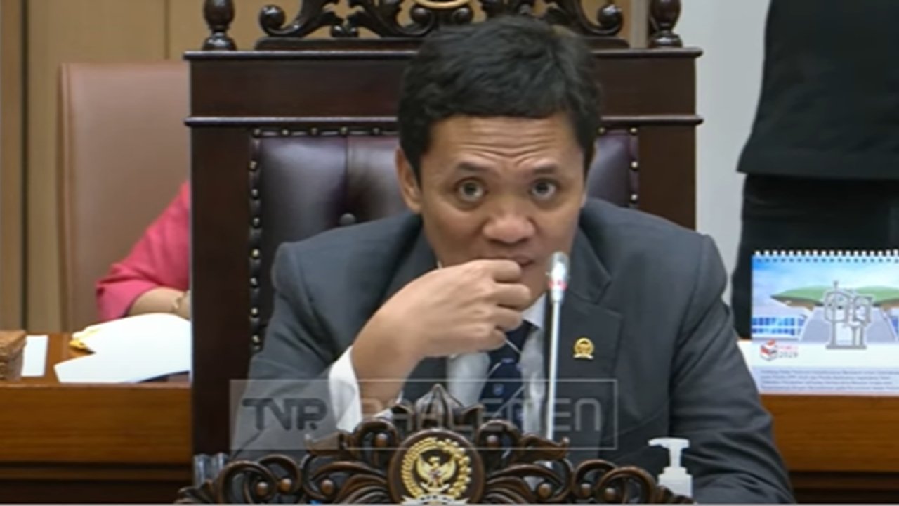 Habiburokhman dalam rapat dengar pendapat umum (RDPU) di gedung DPR, Jakarta pada Senin (24/3).