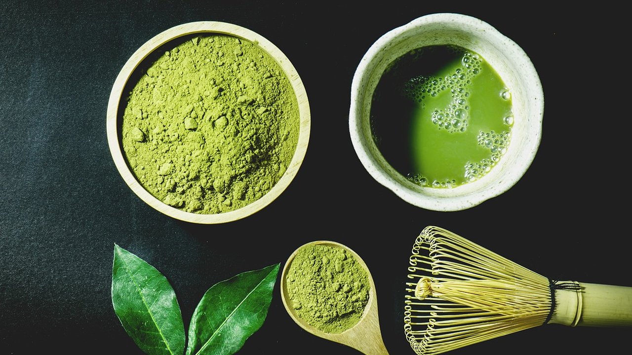 Banyak Digemari Anak Muda dan Orang Tua, Kenali Perbedaan Matcha dan Green Tea