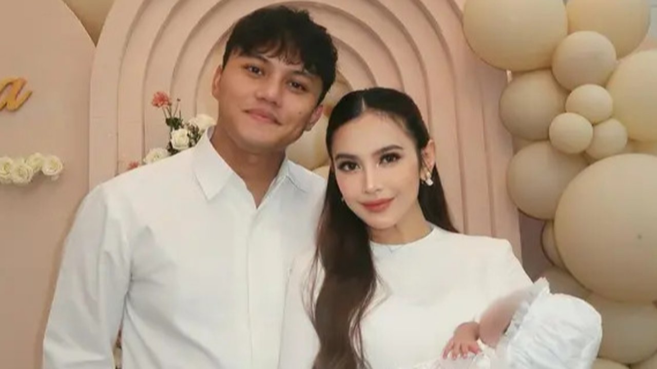 Intip Potret Cantik Mahalini saat Kenakan Kebaya dengan Berbagai Model, Bisa Jadi Inspirasi Untuk Berbagai Acara!