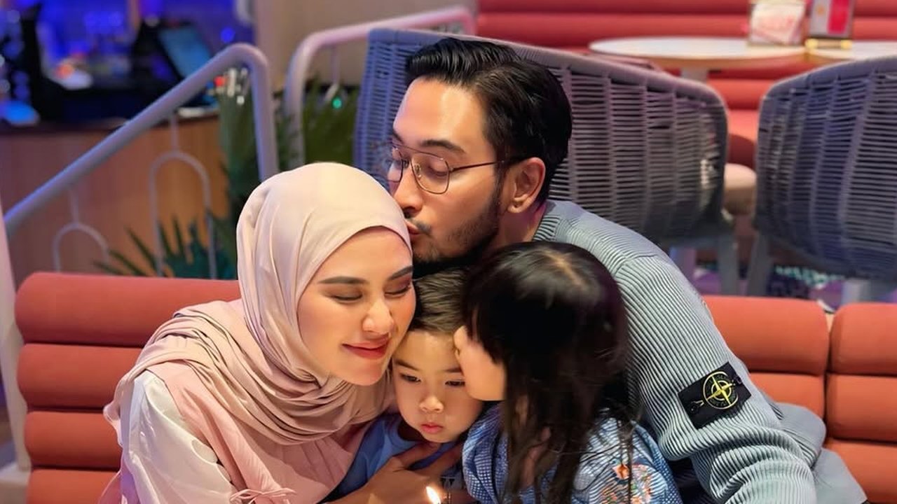 5 Potret Harmonis Keluarga Syahnaz Sadiqah dan Jeje Govinda yang Jauh Miring dari Gosip