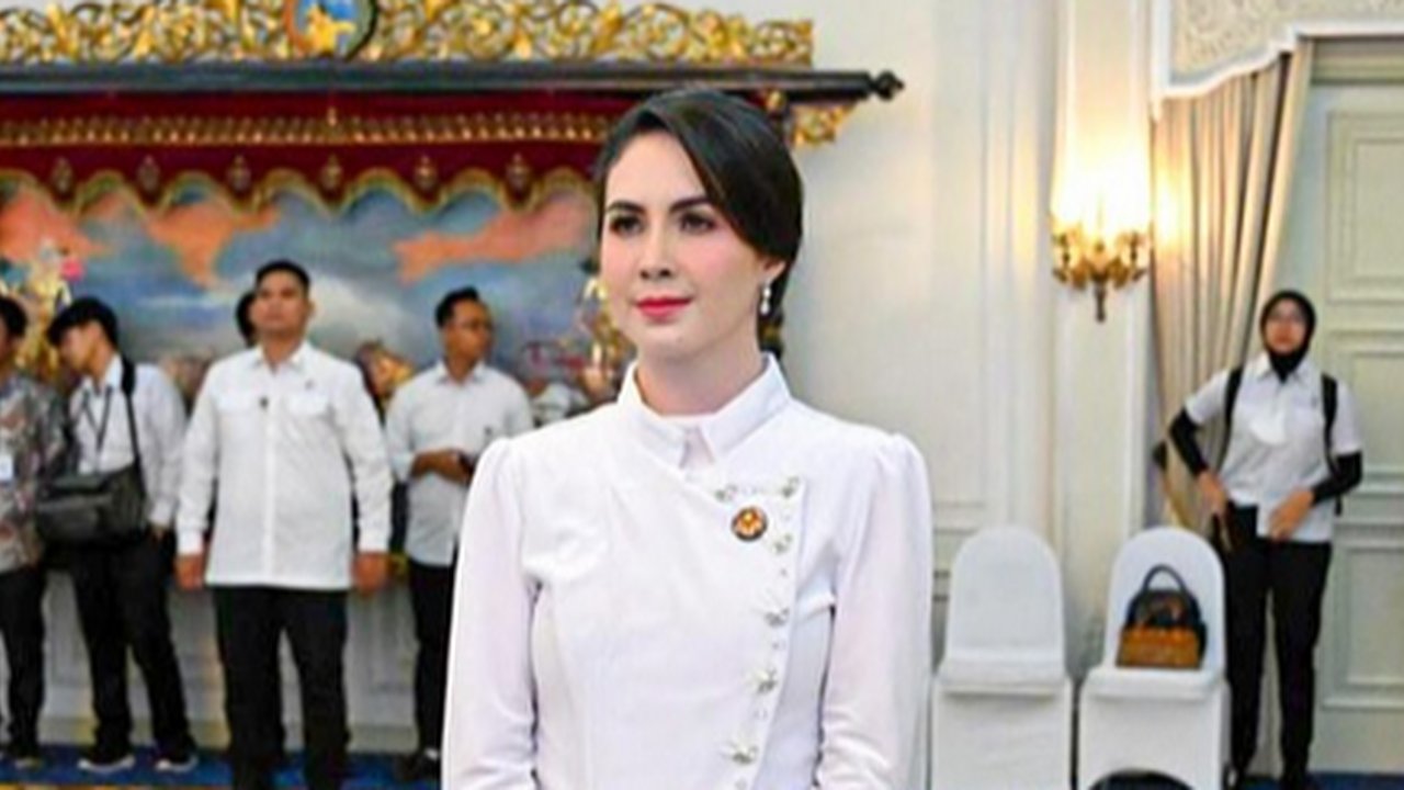 Duo Cantik Menawan, Potret Arumi Bachsin Bareng Selvi Ananda saat Dilantik Jadi Ketua Dekranasda Jatim Curi Perhatian