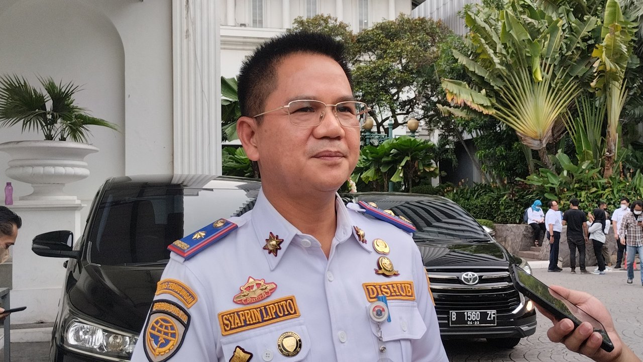 Kepala Dinas Perhubungan (Dishub) DKI Jakarta Syafrin Liputo di Balai Kota DKI Jakarta. (Liputan6.com/Winda Nelfira)