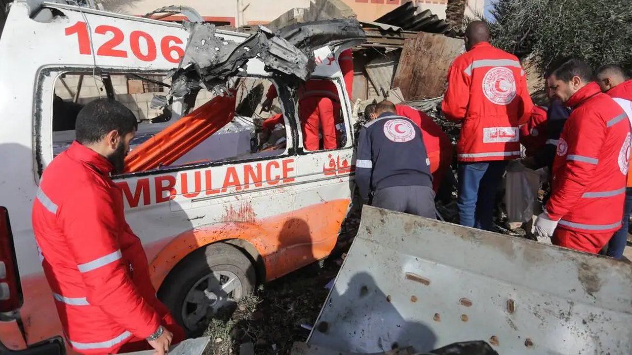 Hilang Berhari-hari, 9 Tenaga Medis di Gaza Ternyata Dibunuh Israel dan Ambulans Mereka Dihancurkan