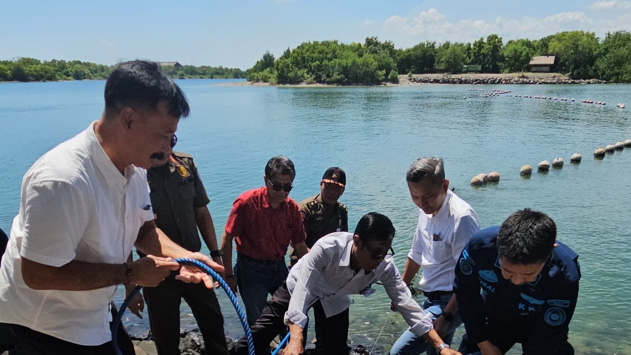 Usai Diprotes Nelayan, 'Pagar' Pelampung di Perairan Serangan Bali Akhirnya Dibongkar