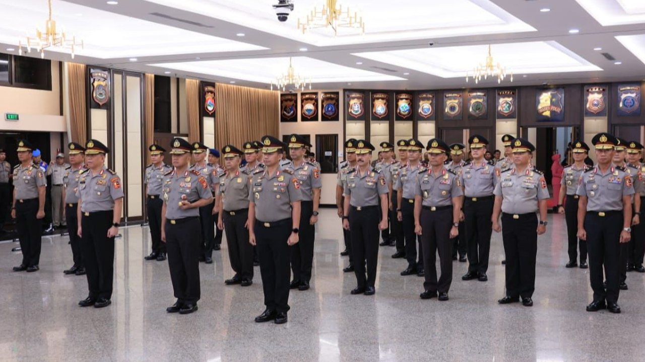 Kapolri Pimpin Kenaikan 38 Perwira Tinggi, Dua Promosi Jenderal Bintang Tiga