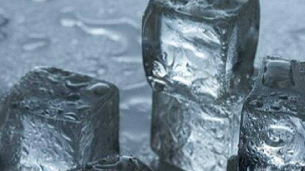 Waspadai gejala-gejala asam urat yang kapan saja bisa menyerang kamu tanpa bisa disadari. Untuk itu baca dan pahamilah 4 gejala ini agar terhindar dari serangan asam urat secara tiba-tiba. (Sumber: Freepik).