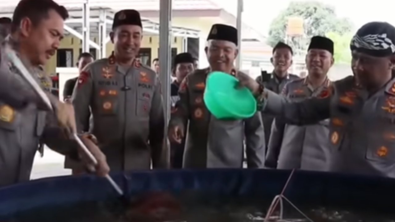 Dua Jenderal Datangi Rumah Dinas Kapolres Serang, Salut Lihat Kolam Ikan Lele & Nila
