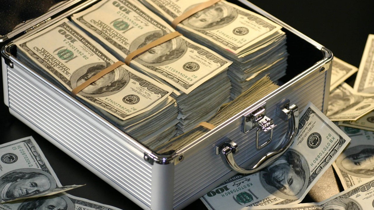 Ilustrasi Orang Kaya