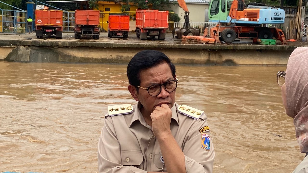 Usai Tinjau Pintu Air Manggarai, Pram Minta Semua Pompa Diaktifkan Hingga Modifikasi Cuaca Atasi Banjir