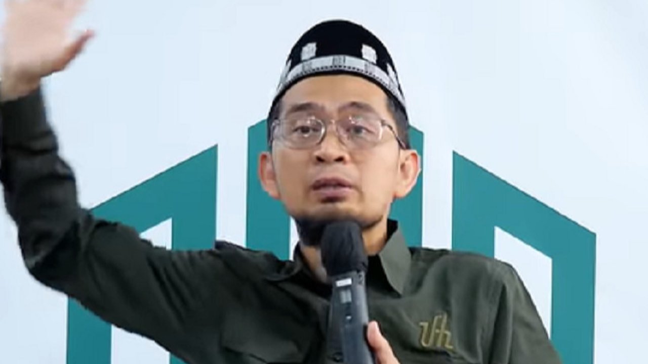 UAH (SS: YT. Adi Hidayat Official)