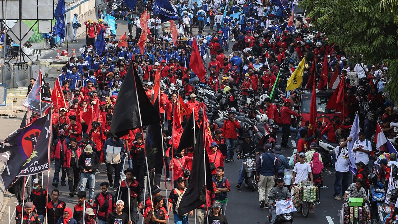 PHK Massal Hantam Industri di Kabupaten Tangerang, 3.000 Buruh di-PHK Awal 2025