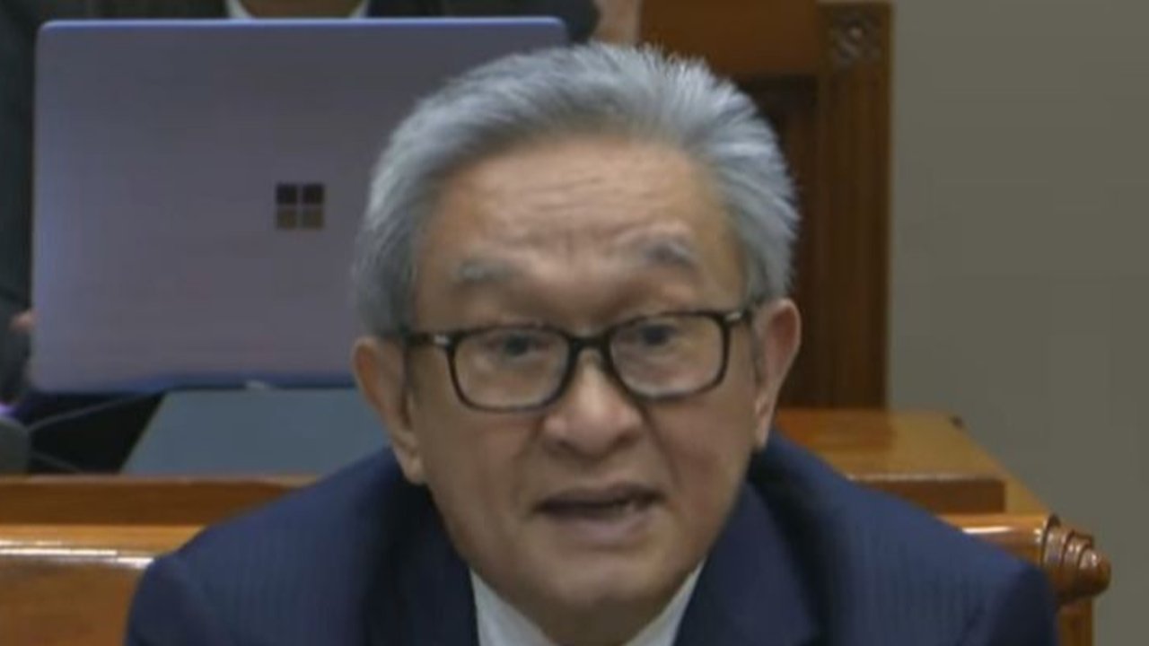 Praktisi hukum Maqdir Ismail mendesak RUU KUHAP mengatur kerugian negara secara pasti dalam kasus korupsi agar penetapan tersangka lebih objektif dan sesuai putusan MK.