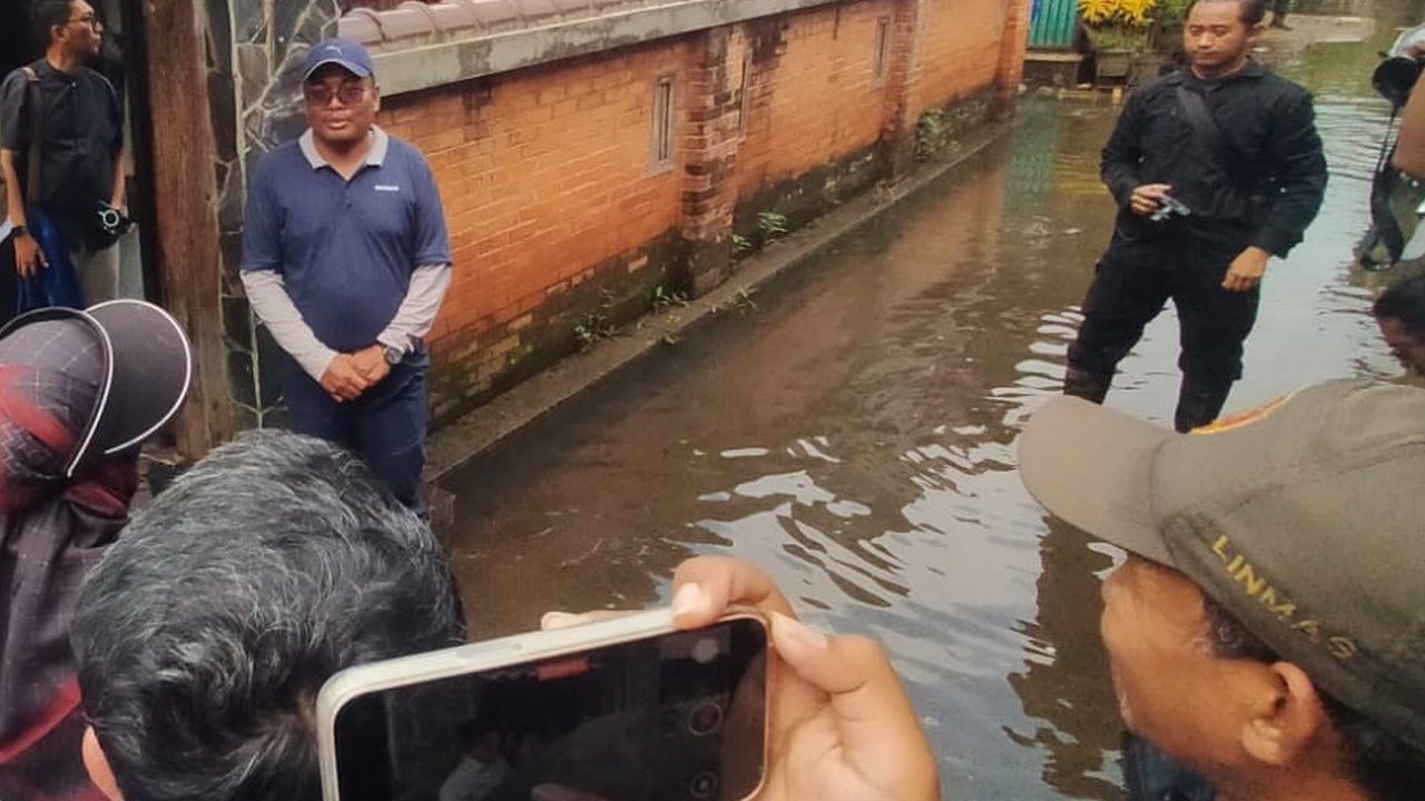 Wali Kota Depok Supian Murka Ada Bangunan di Jalur Drainase Bikin Margonda Banjir Parah, Perintahkan Bongkar