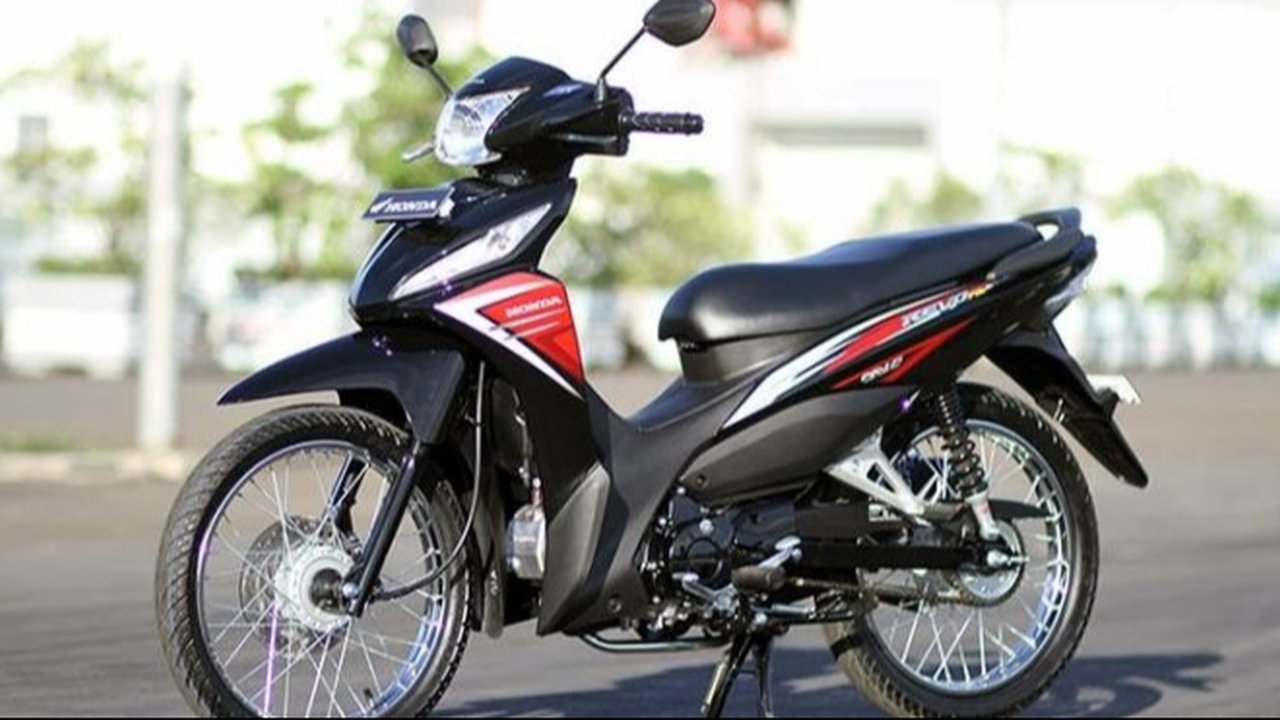 Sepeda motor ini dibanderol dengan rentang harga Rp 12 sampai 14 juta.