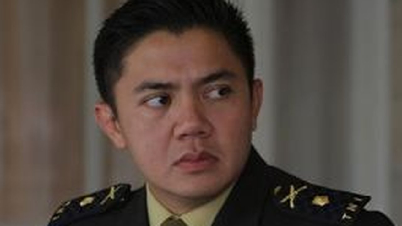 Kantongi Kekayaan dengan Total Rp15,3 Miliar, Ini Koleksi Mobil Mewah Teddy Indra Wijaya Seskab Prabowo