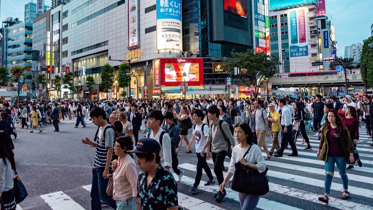 Ternyata 67 Persen Masyarakat Indonesia Tertarik Bekerja di Luar Negeri, Jepang Jadi Negara Tujuan Utama