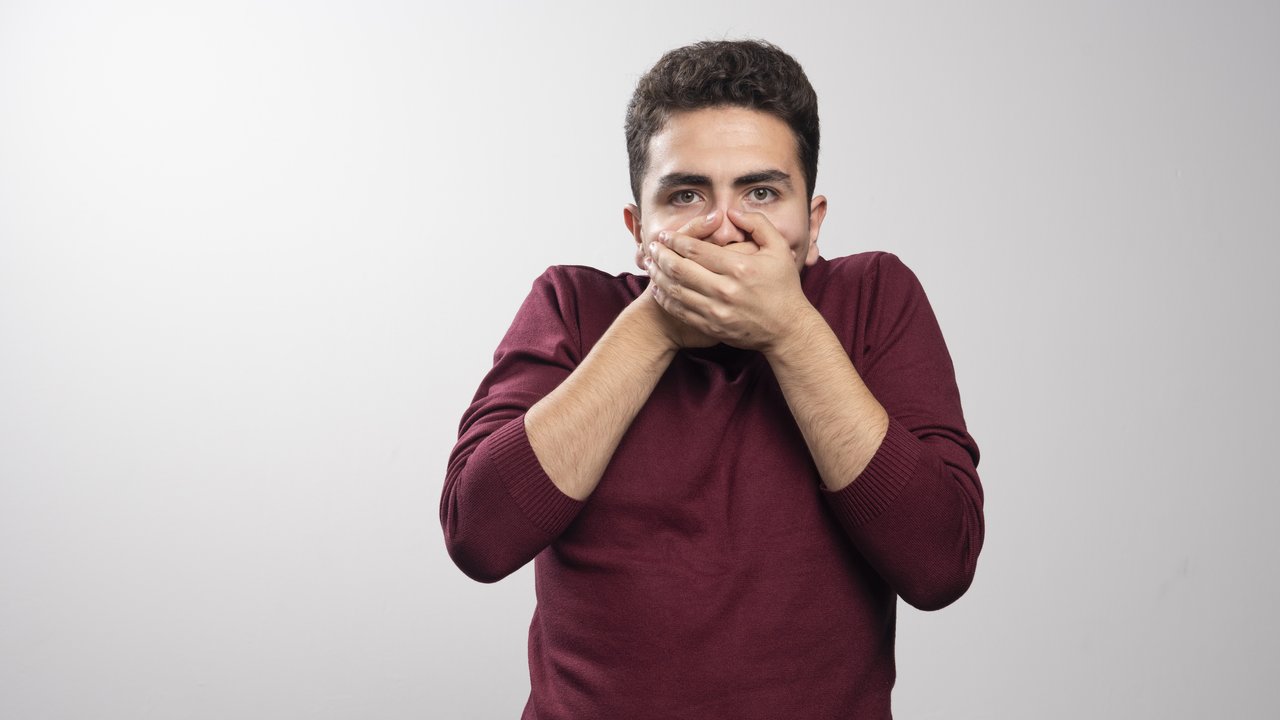 Ilustrasi bau mulut/Copyrighr Freepik/azerbaijan_stockers