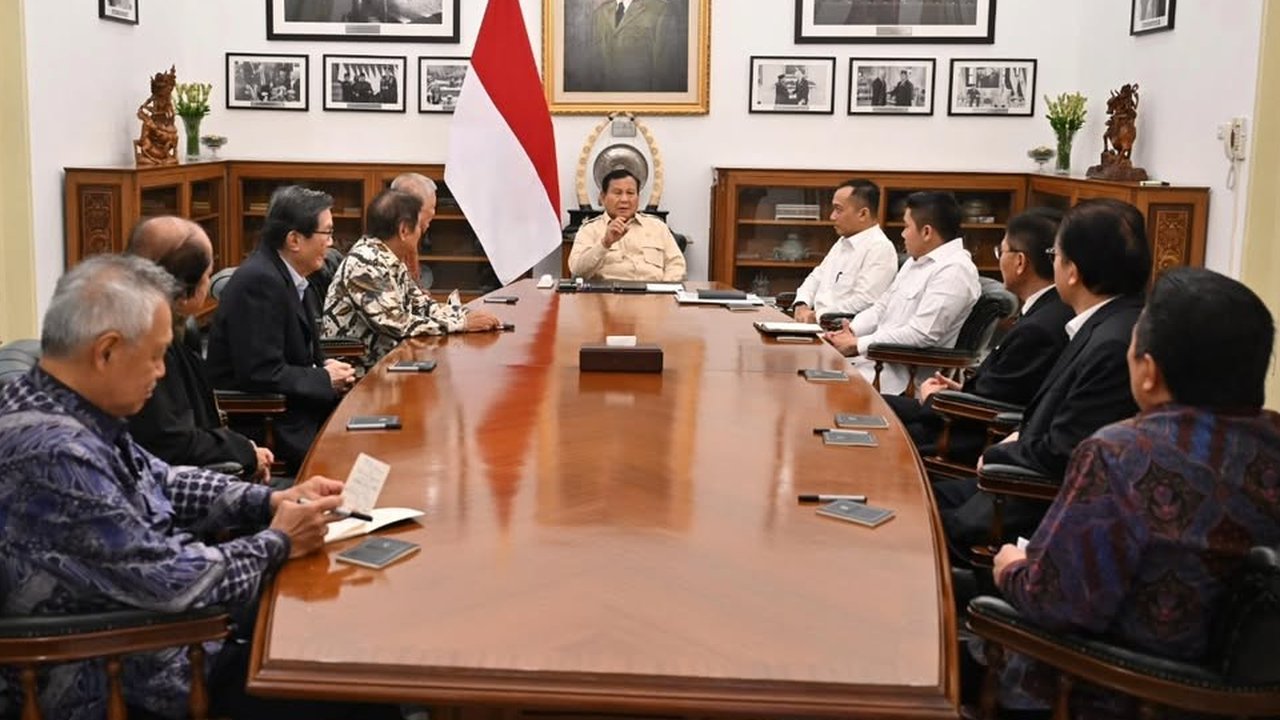 Prabowo Kumpulkan Sejumlah Pengusaha di Istana