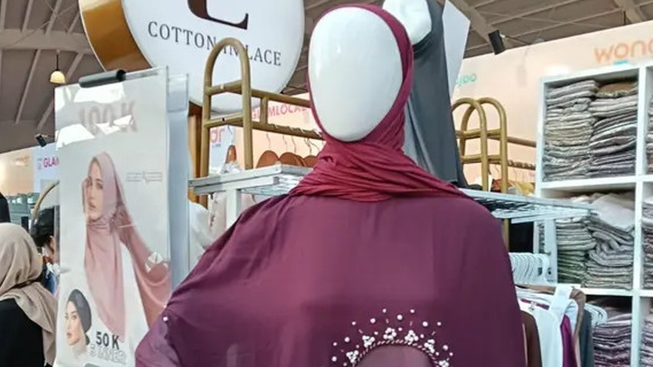 bagaimana cara menghargai tradisi lebaran Ilustrasi dibuat AI