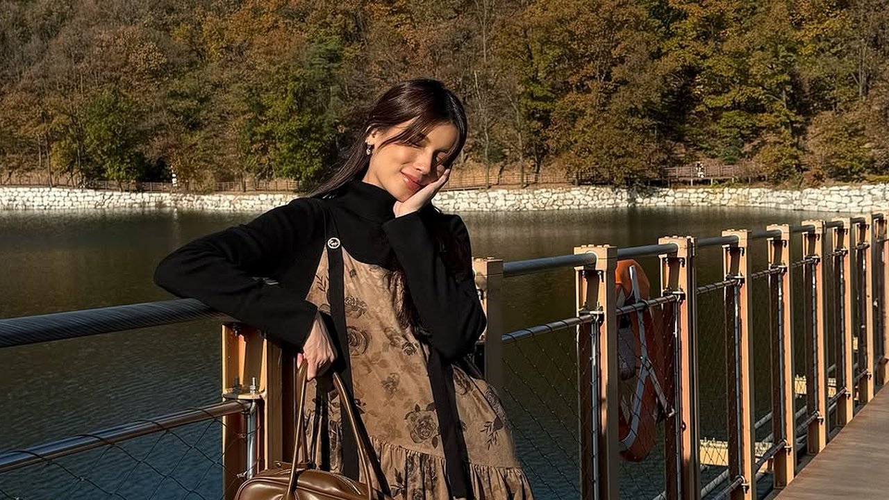 Potret Sabrina Chairunnisa Kala Berlibur di Korea (credit: instagram/sabrinachairunnisa_)