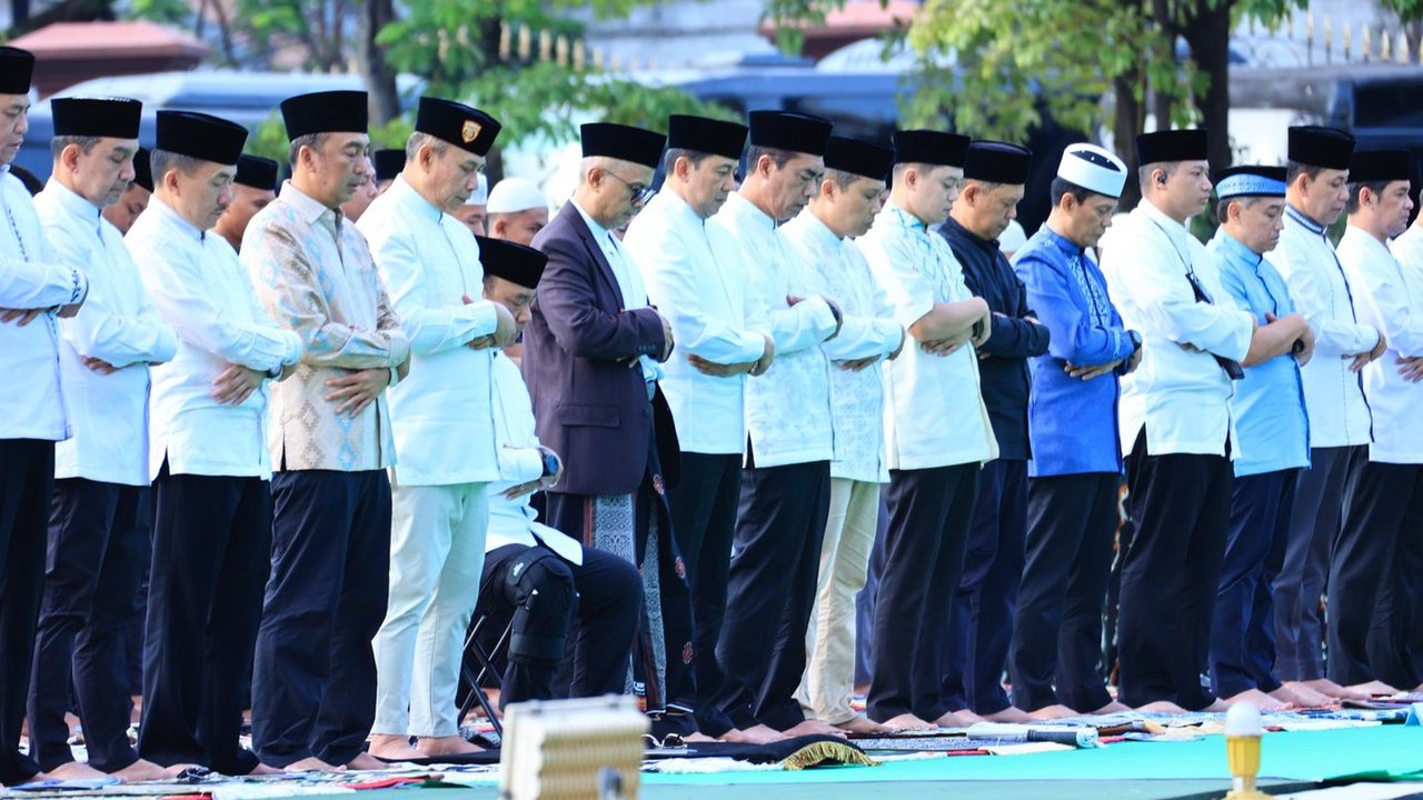 Wakapolri Salat Id di Lapangan Bhayangkara