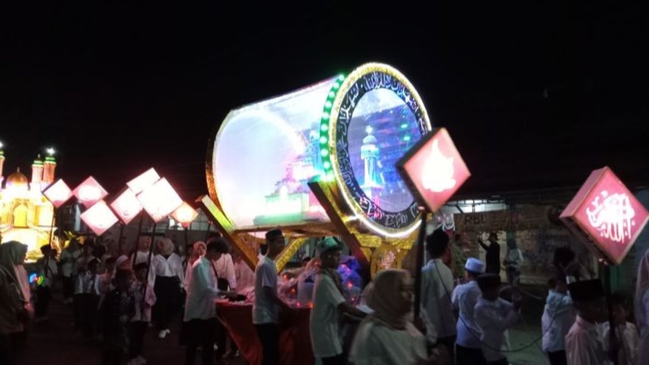 Kisah Masa Kecil Presiden: Di Malam Lebaran, Aku Menangis di Kamar