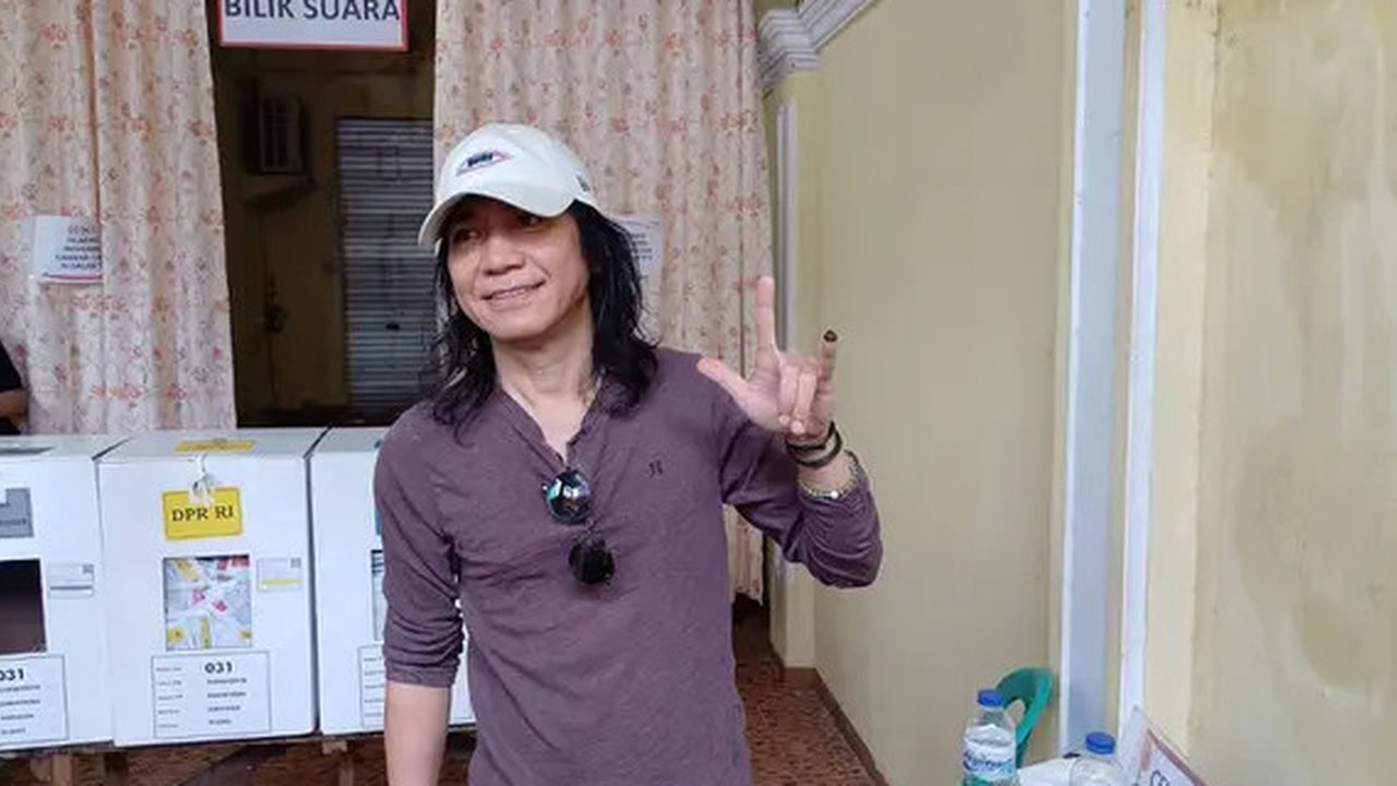 Abdee Negara Gitaris Slank Dirawat di RS (Sumber: Instagram/abdeenegara)