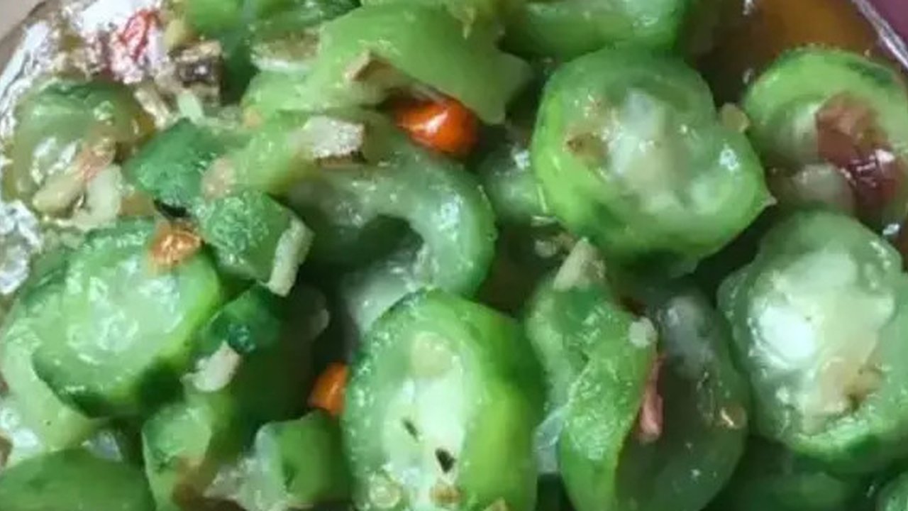 Sayur Bening Oyong Udang.  foto:  Instagram @seto_beri