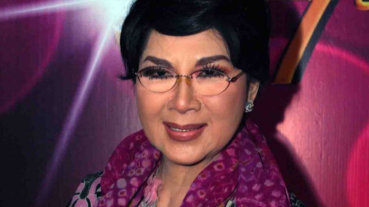 Selain bermusik, Titiek juga berakting. DI BALIK TJAHAJA GEMERLAPAN, BING SLAMET SETAN DJALANAN, ATENG MINTA KAWIN, TIGA CEWEK BADUNG, INEM PELAYAN SEXY, hingga INI KISAH TIGA DARA adalah sederet judul film yang ia bintangi.