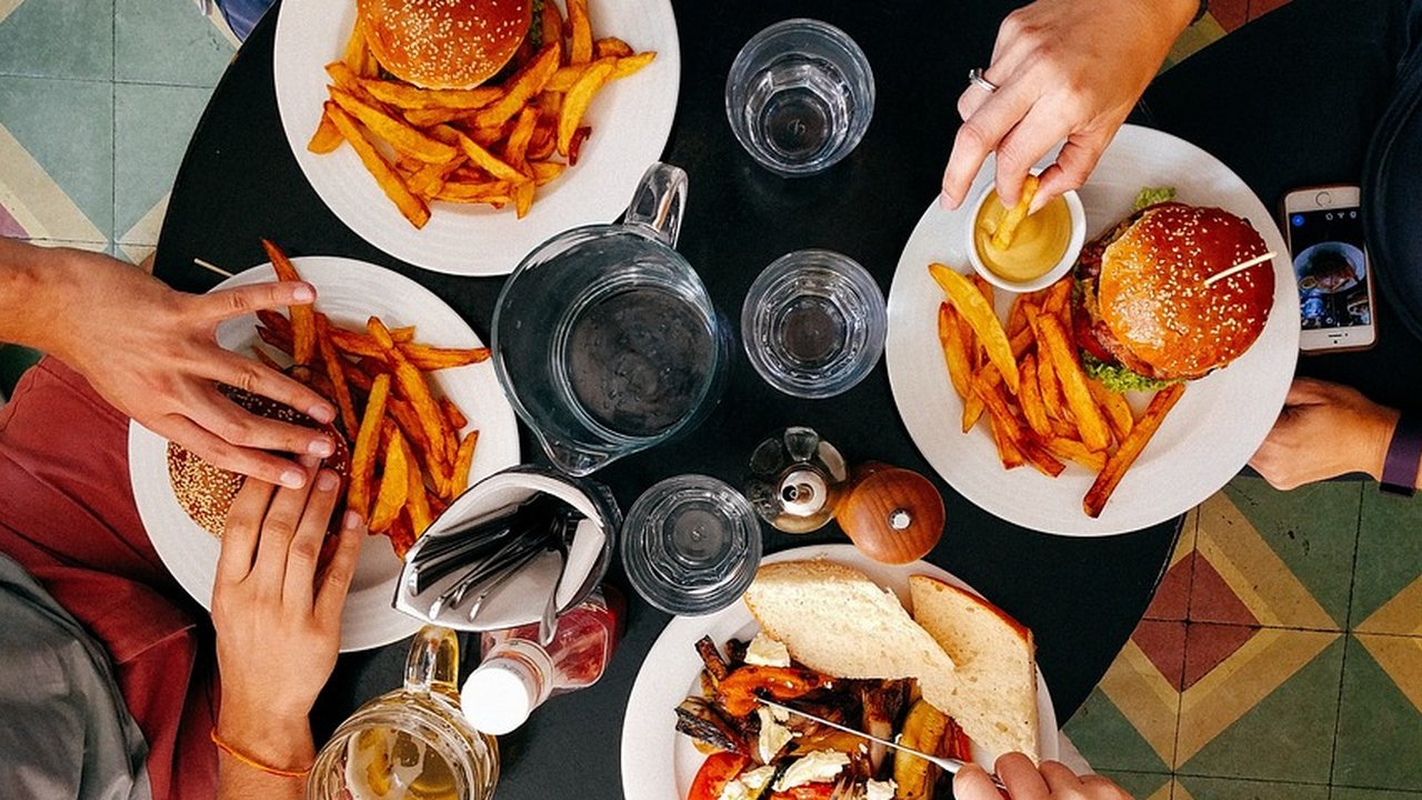 Kolesterol Tinggi? Ketahui Mana yang Harus Diwaspadai, Kuning Telur atau Jeroan! (Foto: Ilustrasi Jeroan/Makanan Mengandung Kolesterol Tinggi/Ade Nasihudin Al Ansori/Liputan6.com)