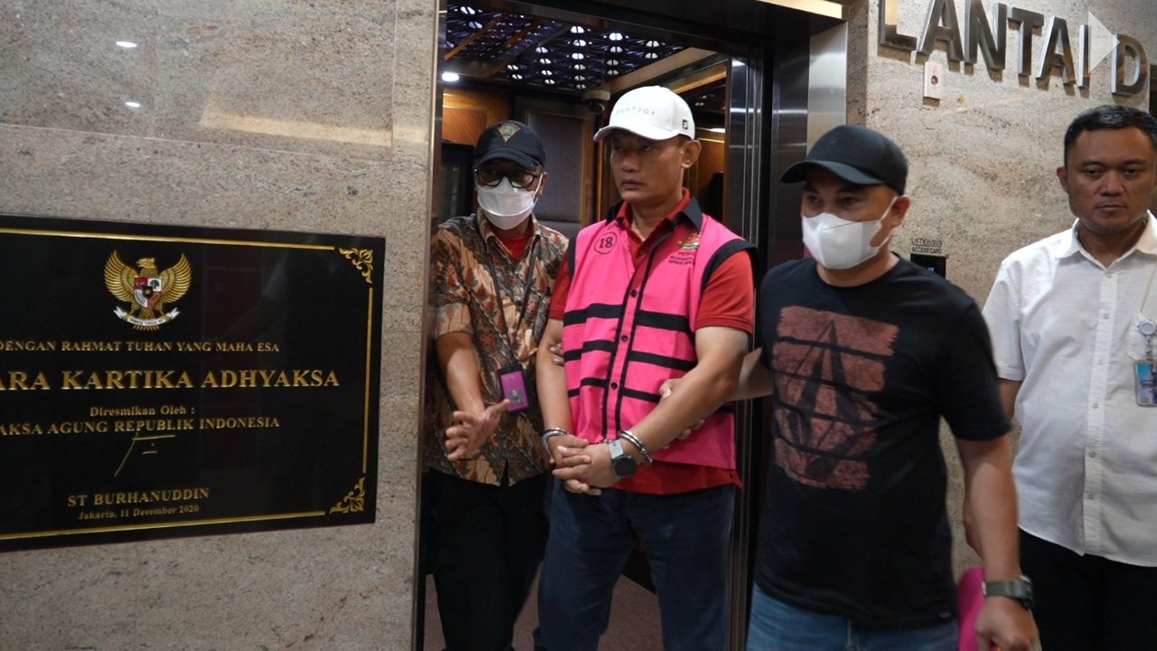Ketua PN Jaksel diborgol