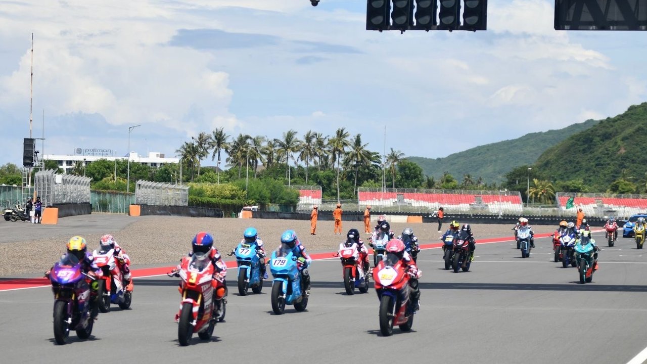 Pecah Rekor, Pembalap Nasional Antusias ikuti Pertamina Mandalika Racing Series 2025 Putaran Pertama