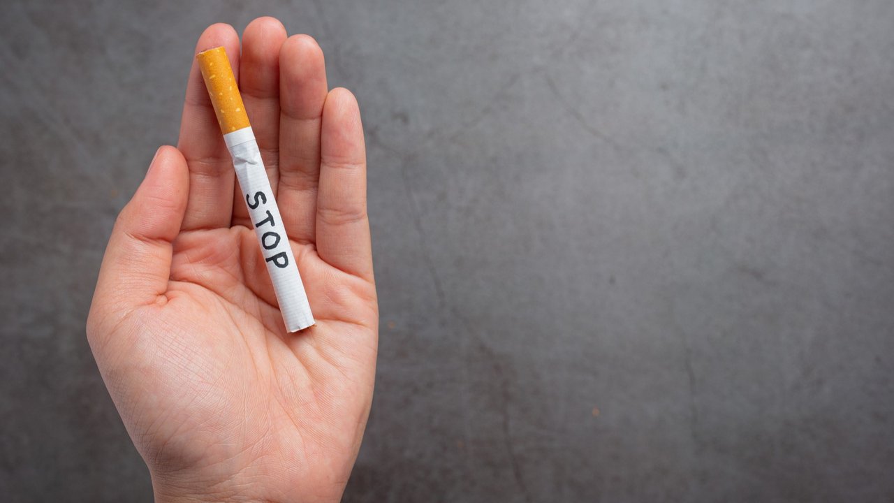 Tak Hanya Bahaya Bagi Kesehatan, Ilmuwan Ungkap Rokok Juga Memperburuk Krisis Iklim