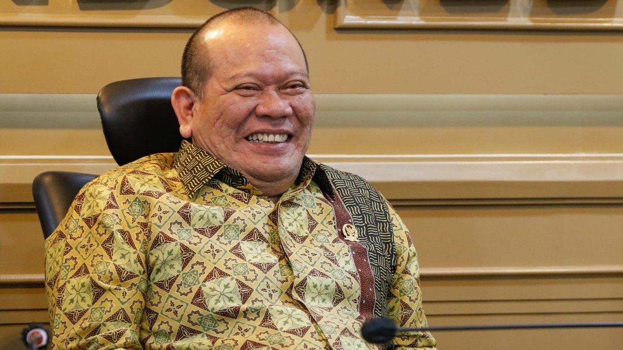 <p>Ketua DPD RI, La Nyalla Mattaliti Beri Solusi Terkait Piala Dunia U-20 (Dewi Divianta/Liputan6.com)</p>