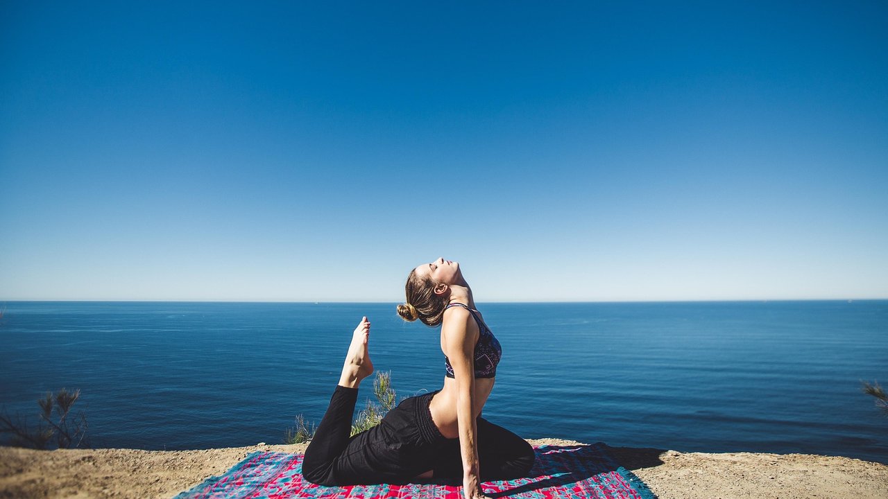 ilustrasi yoga