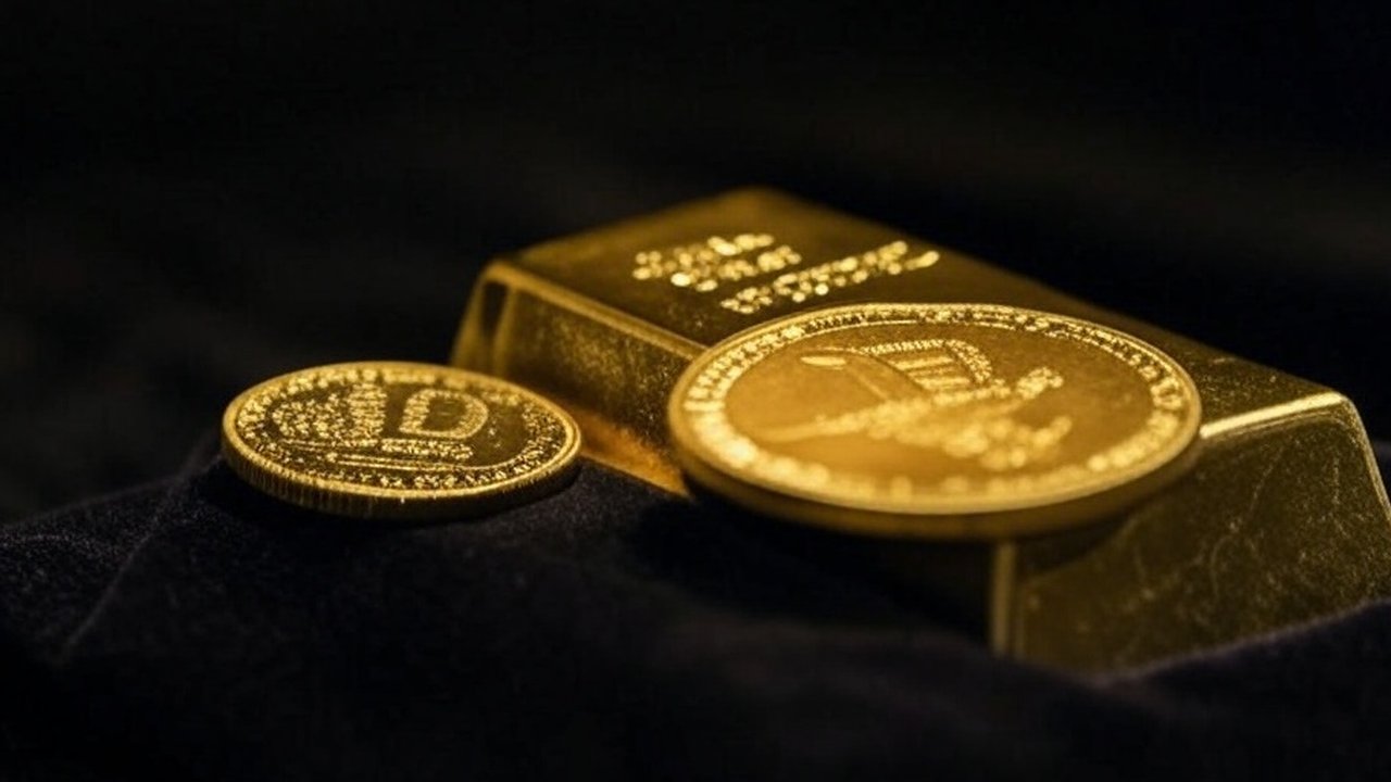 Ilustrasi mata uang emas