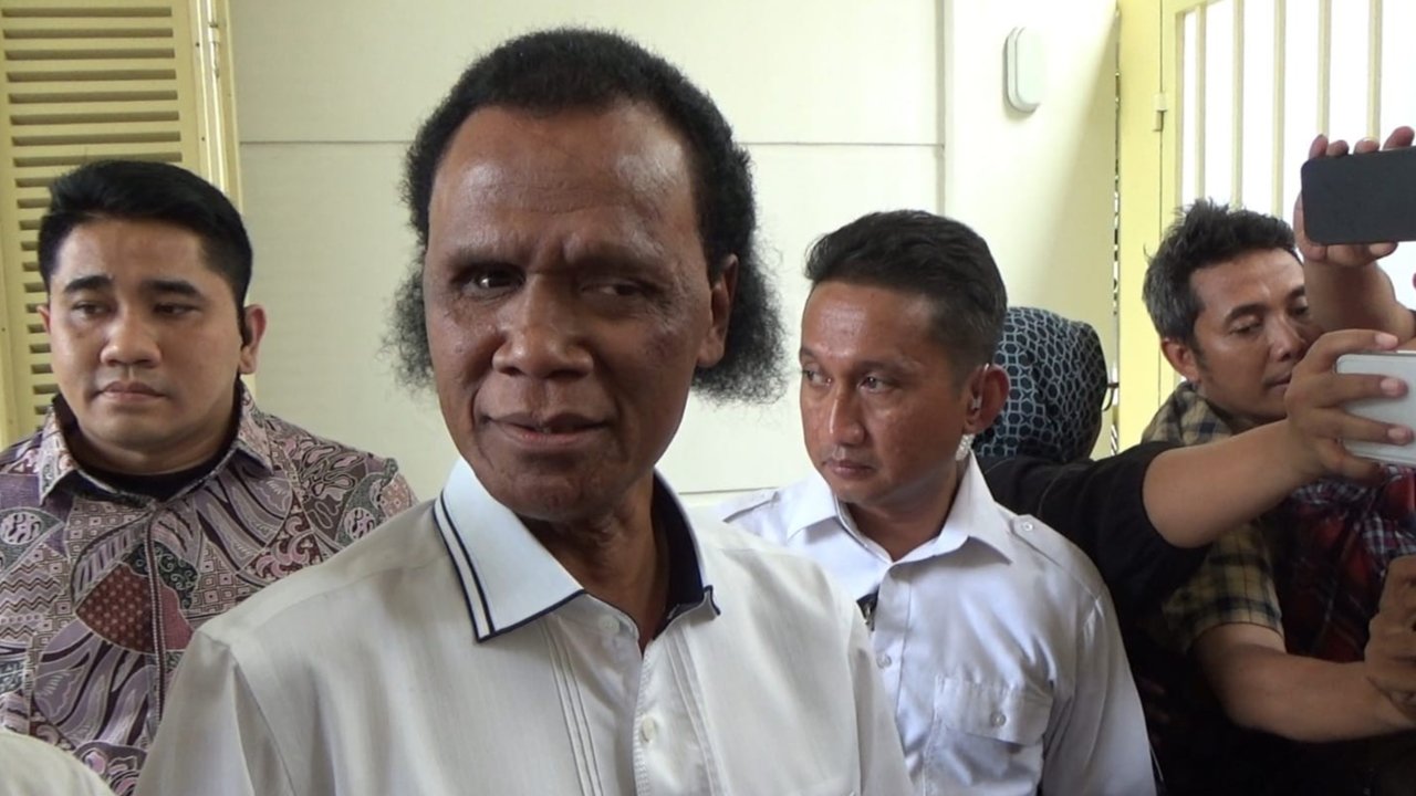 Ketua Umum Gerakan Rakyat Indonesia Bersatu (GRIB) Jaya, Hercules Rosario de Marshall
