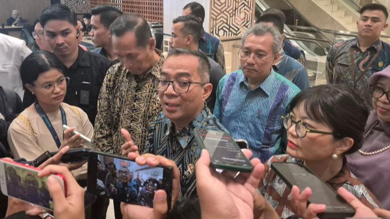 Mendikti Saintek Respons soal Pemerkosaan Dokter Residen Unpad, Dukung Evaluasi Pendidikan Dokter