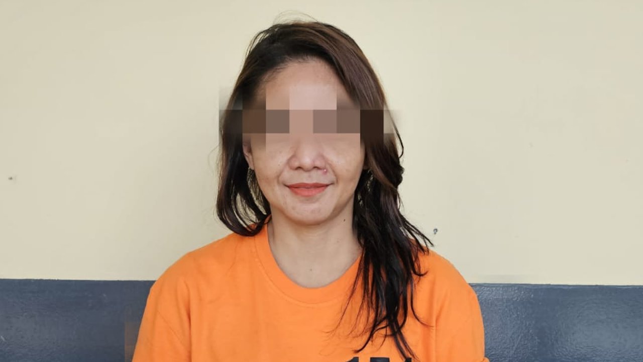 Mantan artis kolosal Sekar Arum Widara ditangkap polisi terkait kasus peredaran uang palsu. (Foto: Istimewa)