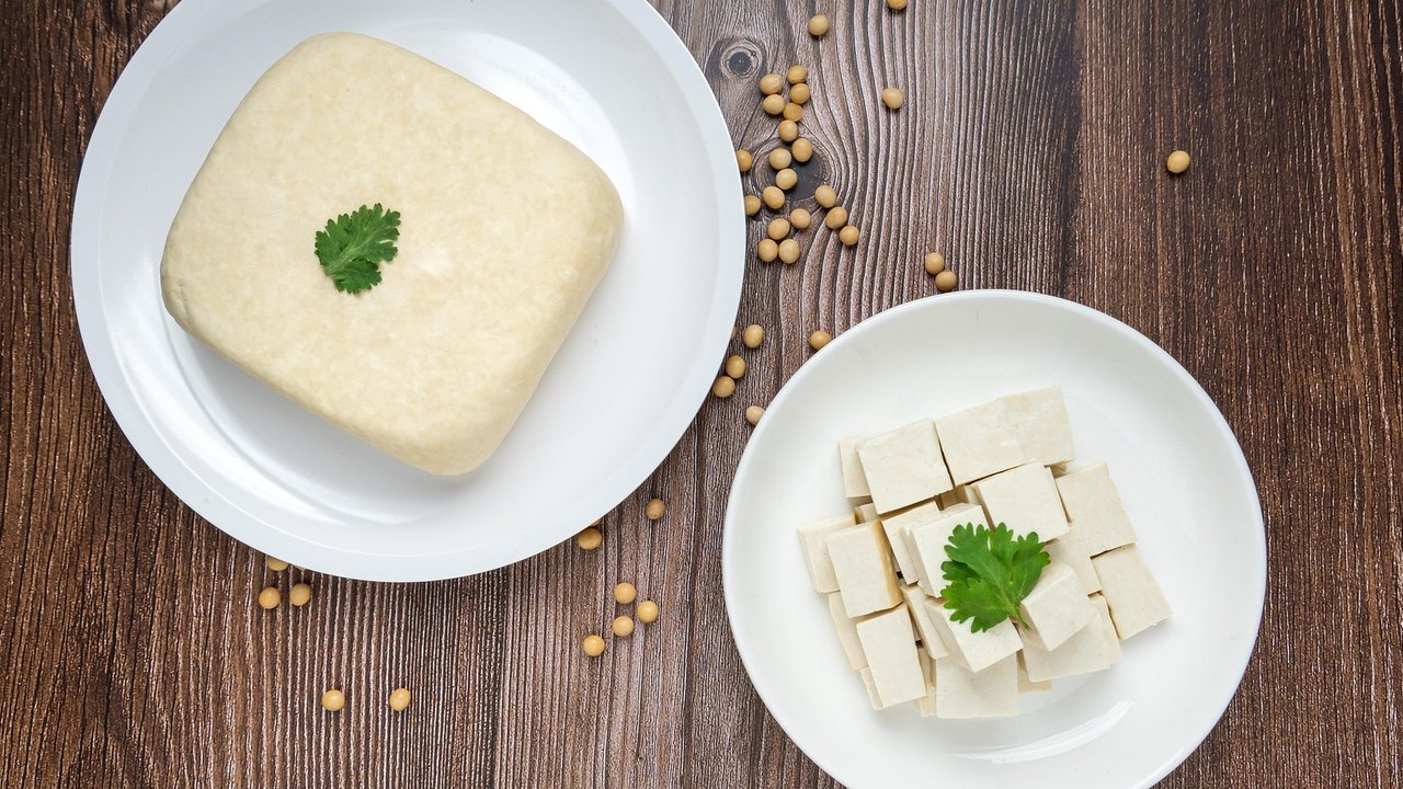 ilustrasi tahu dengan protein tinggi