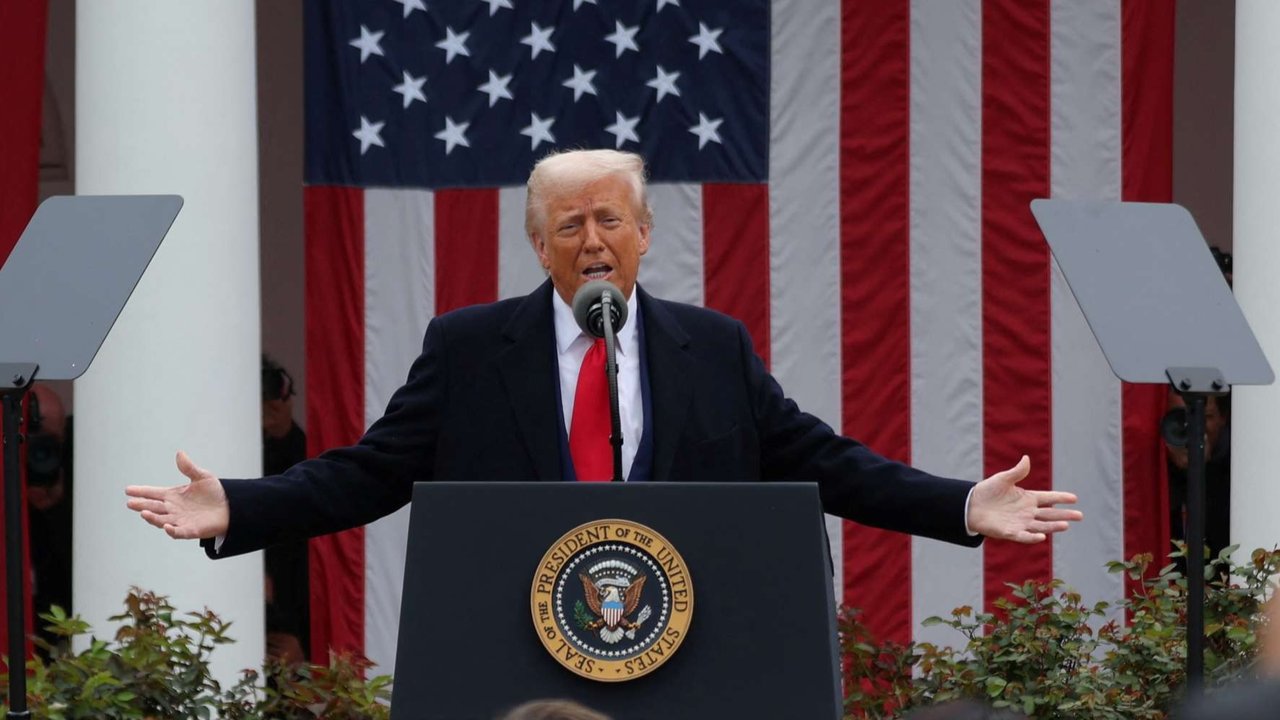 Terungkap Niat Terselubung Trump Terapkan Tarif Impor Tinggi dan Picu Perang Dagang