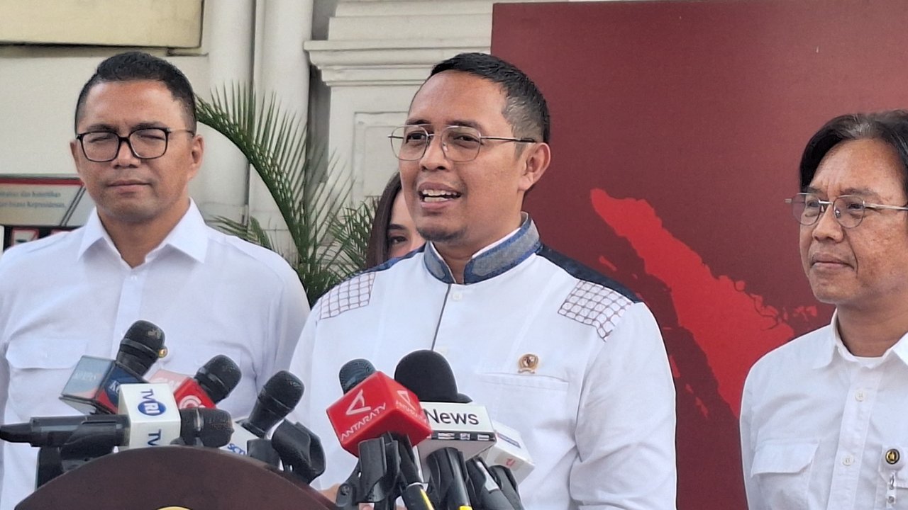 Kepala Kantor Komunikasi Kepresidenan Hasan Nasbi. (Liputan6.com/Lizsa Egeham)