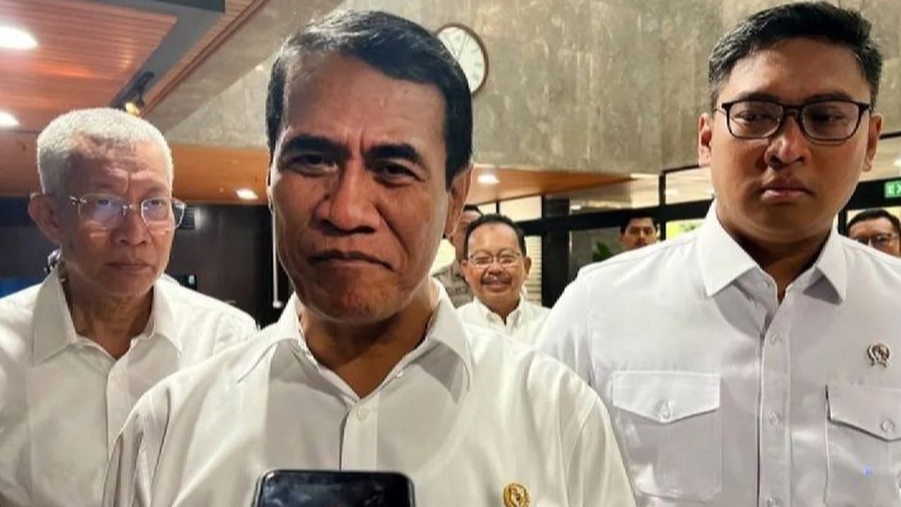 Menteri Pertanian Andi Amran Sulaiman mendampingi Presiden dalam kunjungan kenegaraan ke Yordania untuk memperkuat kerja sama bilateral di bidang pertanian dan perdagangan.