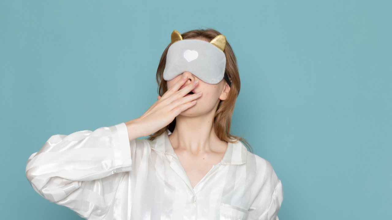 Tidur Berkualitas dengan Bantuan Eye Mask, Ini Keuntungannya