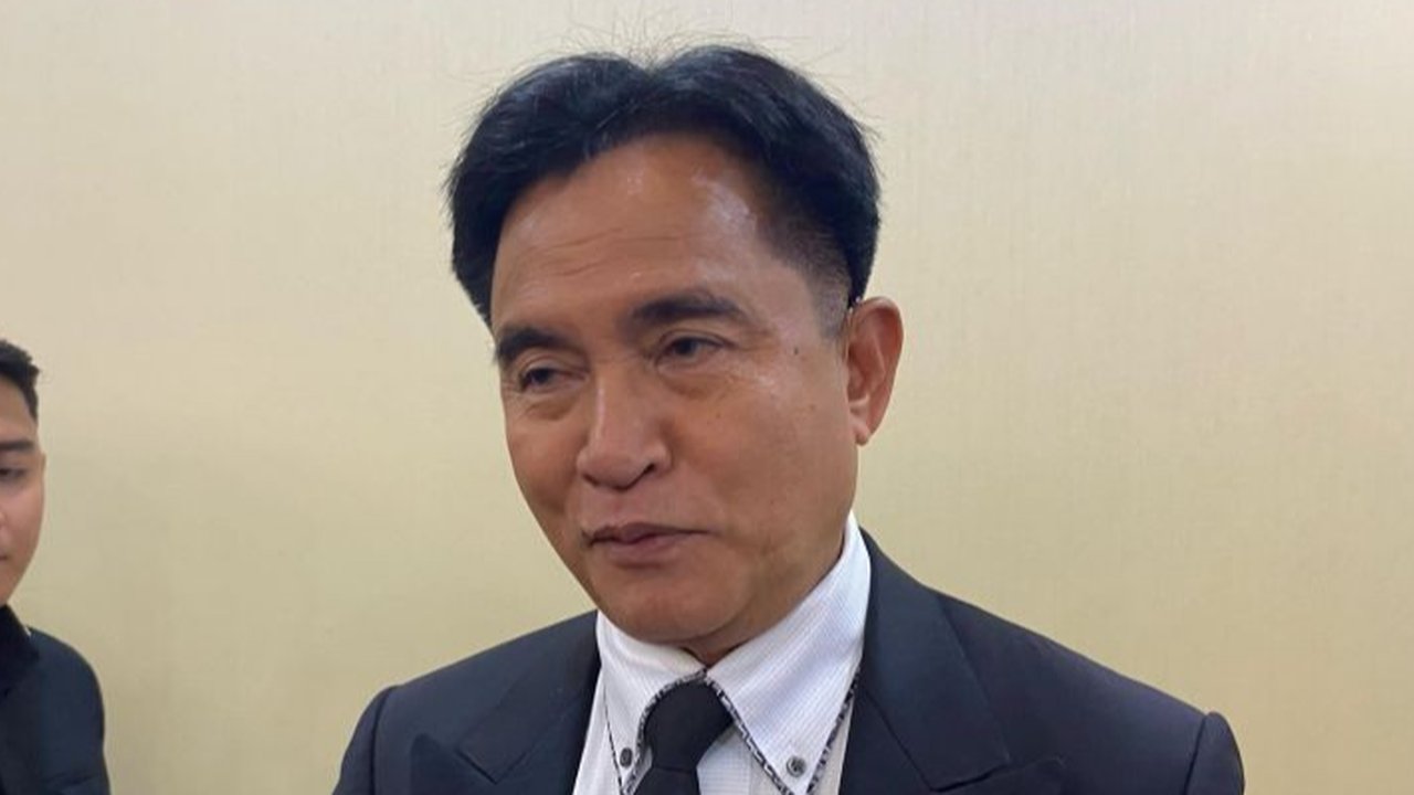 Respons Menko Yusril 4 Hakim Jadi Tersangka Suap Vonis Lepas Kasus Minyak Goreng