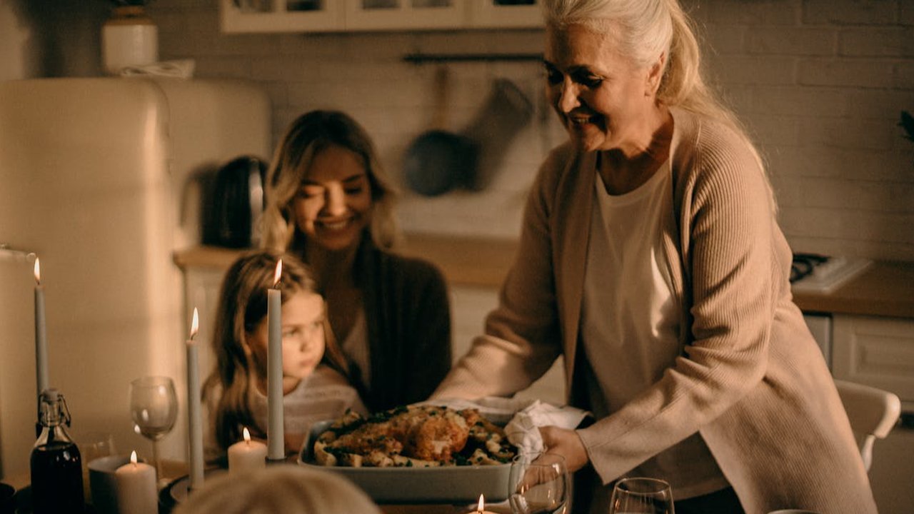 Makan malam keluarga
