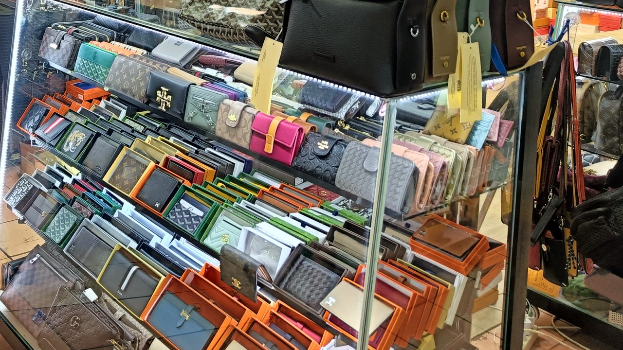 Pasar Mangga Dua Disorot AS, Kemendag: Pengawasan Barang Ilegal Sudah Rutin