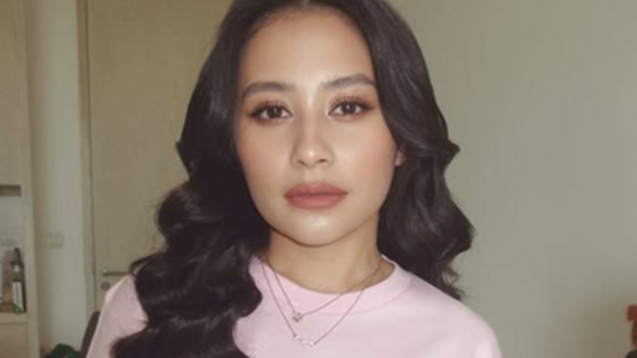 Potret Terbaru Prilly Latuconsina Bikin Pangling, Dipuji Cantik Mirip Laudya Cynthia Bella Waktu Muda